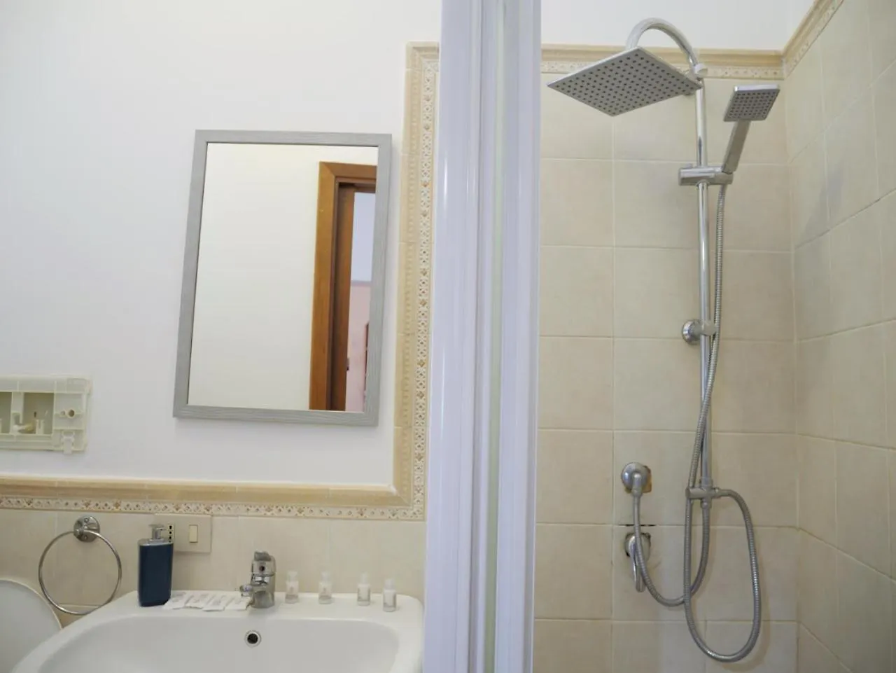 Appartamento Casa Del Pescatore Appartment -By Rentalbeb Italy- Palermo Italia